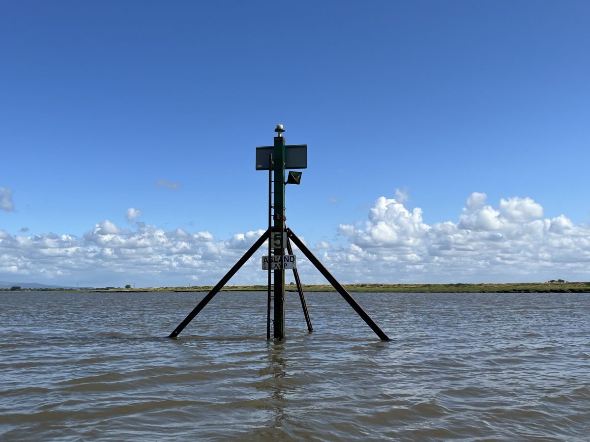 Dinghy (Training) Cruise to the Asland Lamp